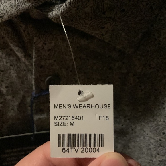 NWT. Joseph Abboud Slim Fit Button Down Shirt. Medium. - Picture 5 of 6